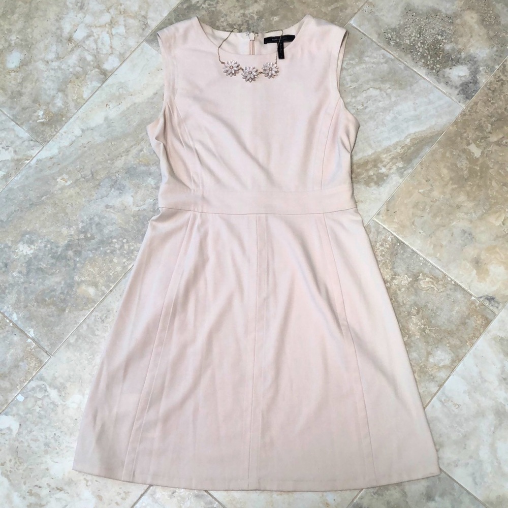 Elegant BCBGMAXAZRIA Cream Dress 👗